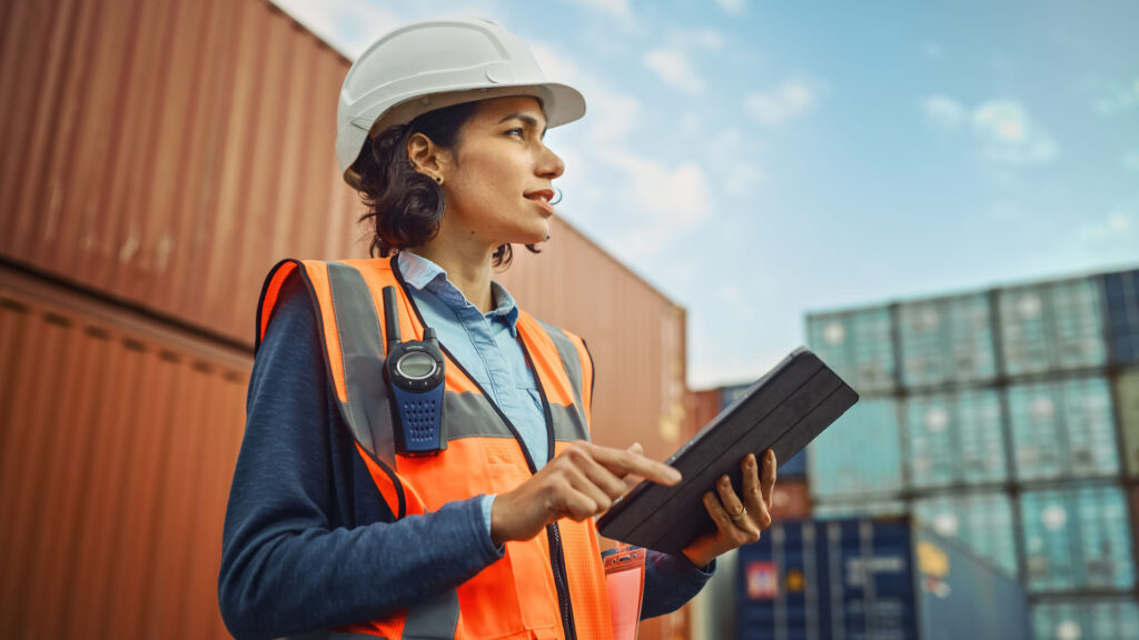 Optimizing Connected Logistics Operations with Data Analytics