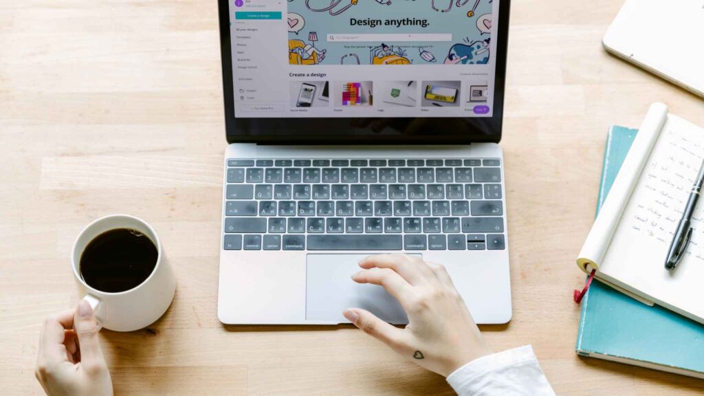 A Leading Healthcare Company Maximizes Efficiency and Collaboration With its Customized Web Application