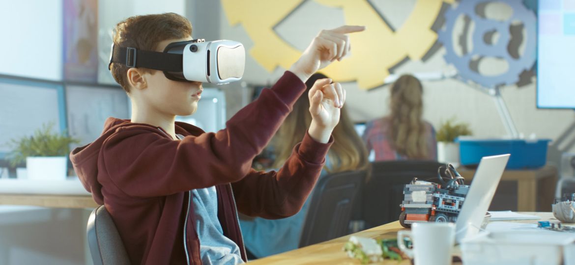 blog-banner-ar-and-vr-in-education